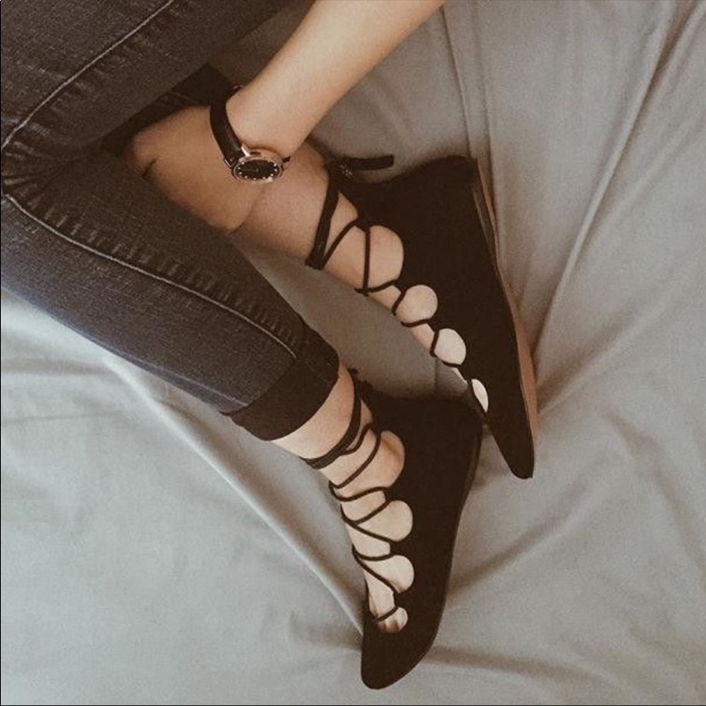 Nine West lace up black flats